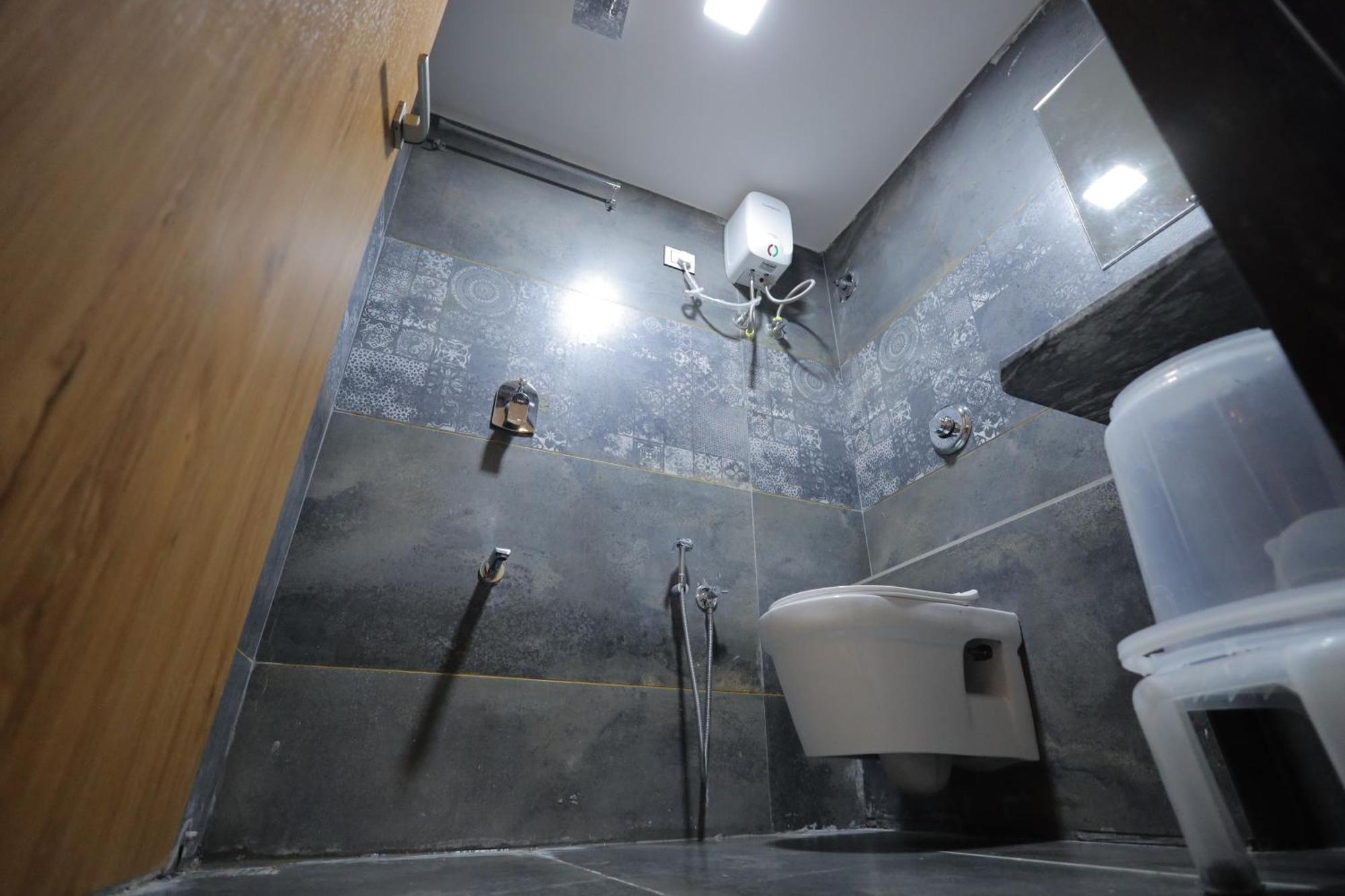 Hotel Rk Fortune Ahmedabad Ngoại thất bức ảnh